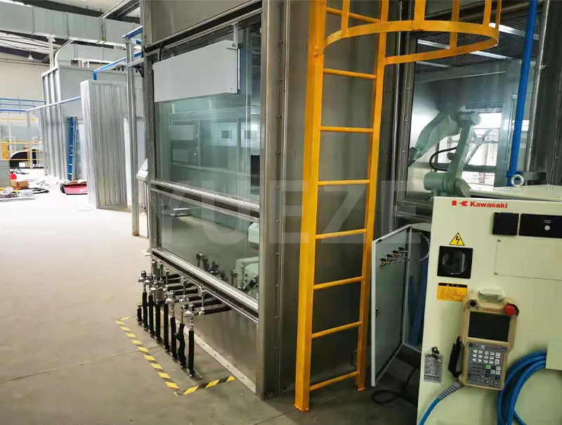 Tempat penyemprotan robot